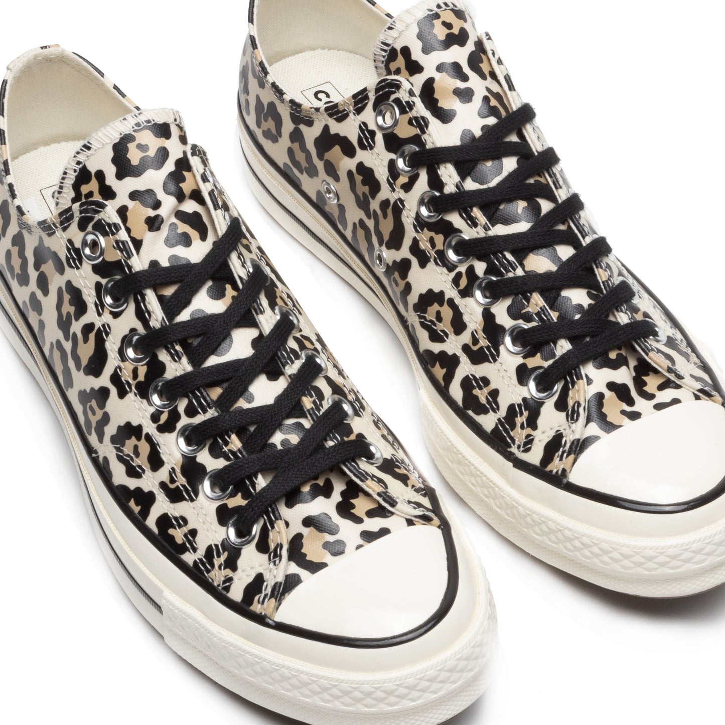 CHUCK TAYLOR 1970 OX "GLOW IN THE DARK ARCHIVE"