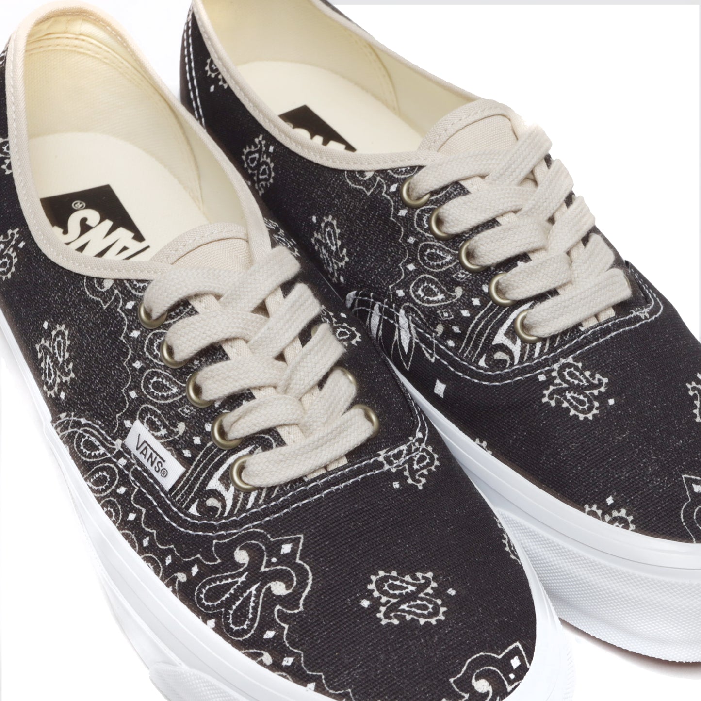 PREMIUM AUTHENTIC 44