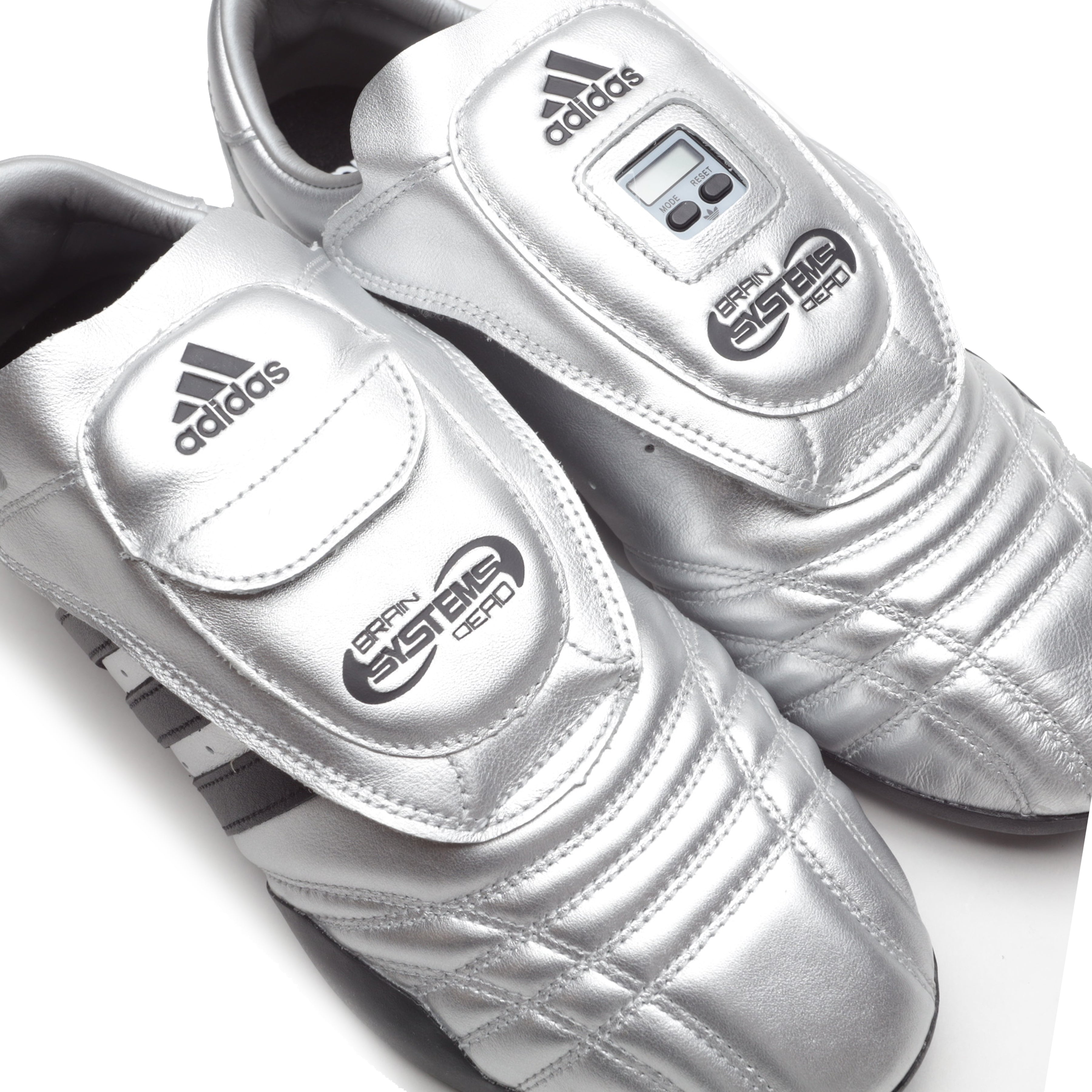 TECHWONDO / BRAIN DEAD – Saint Alfred